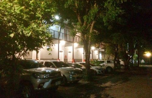 Saraburi Hotel | Discover บ้านพระจันทร์ รีสอร์ท: Family-Friendly Getaway