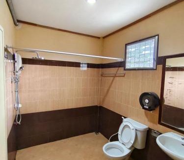 Mae Suai House | Family-Friendly Retreat at บ้านพักเรือนแก้ว แม่สรวย 2