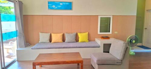 Pak Nam Pran House | Experience บ้านพิม: Family-Friendly with Oceanfront Bliss