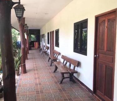 Chong Mek Resort | Relax at บ้านภูเคียงน้ำรีสอร์ท Near Wat Ruang Saeng
