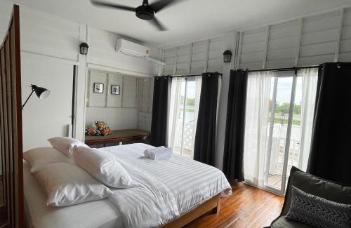 Nakhon Chai Si Bed & Breakfast | Discover Family-Friendly Comfort at Baan Rak Hotel
