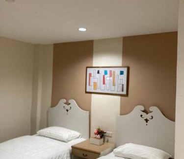 Bang Na Apartment | Cozy บ้านศรีแบริ่ง with Family-Friendly Amenities