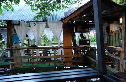 Pua House | Family-Friendly Holiday Homes in Ban Choko, Thailand