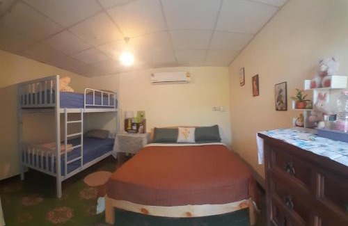 San Sai House | Pet-Friendly Aungkab Homestay: Family-Approved Getaway