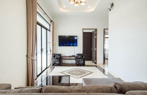 Hua Hin Resort | Exceptional Stay at บ้านอิ่มสุข พลูวิลล่า ชะอำ