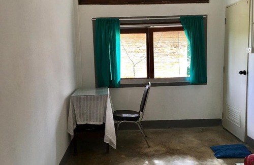 Mae Taeng House | Cozy Friend's House Homestay in Mae Tang - Pet Friendly Stay