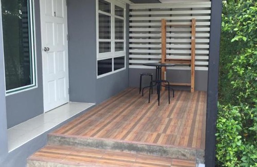 Ban Puek House | Family-Friendly บ้านเราโฮมสเตย์ with Kitchen Amenities