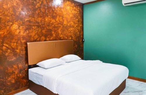 Phetchaburi House | Cozy บ้านไร่แสงจันทร์ รีสอร์ท: Family-Friendly Retreat