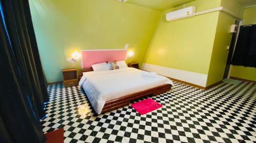 Sakon Nakhon Hotel | Family-Friendly Stay at พิมานอินทร์ รีสอร์ท - Rated 10/10