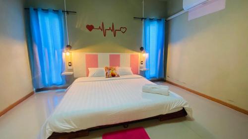 Sakon Nakhon Hotel | Family-Friendly Stay at พิมานอินทร์ รีสอร์ท - Rated 10/10