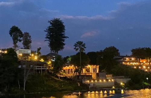 Sangkhla Buri Hotel | Explore ฟอเกตมีนอต: Pet-Friendly Retreat in Sangkhla Buri