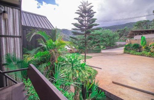 Chom Thong Cabin | Discover the Comfort of ฟินอินดอย - Child Friendly Stay