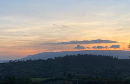 Nam Nao House | Experience Phu Come Home Cliff Lodge & Homestay Today