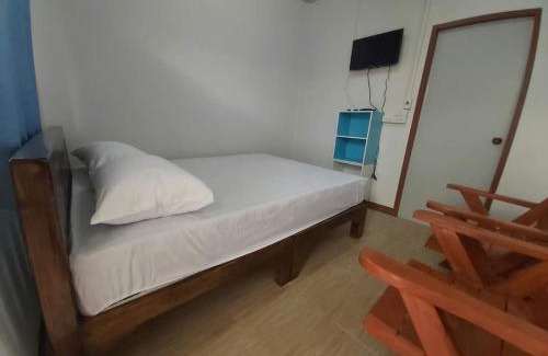 San Pong House | Explore ริมทุ่งโฮมสเตย์ with Family-Friendly Amenities