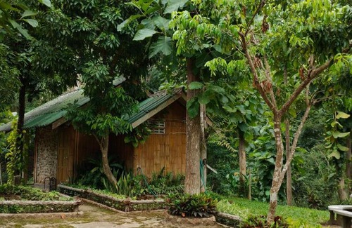 Pang Mu House | Family-Friendly Stay at ลิ้นฟ้าแคมปิ้งรีสอร์ท