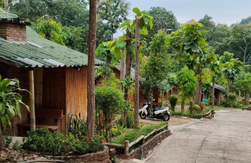 Pang Mu House | Discover Comfort at ลิ้นฟ้าแคมป์ปิ้งรีสอร์ท for Families
