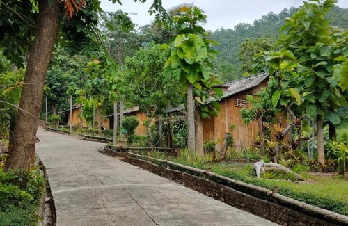Pang Mu House | Discover Comfort at ลิ้นฟ้าแคมป์ปิ้งรีสอร์ท for Families