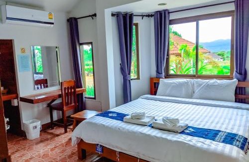 Tha Wang Pha Hotel | Vang Pha Chalet Resort - Family-Friendly Retreat Awaits