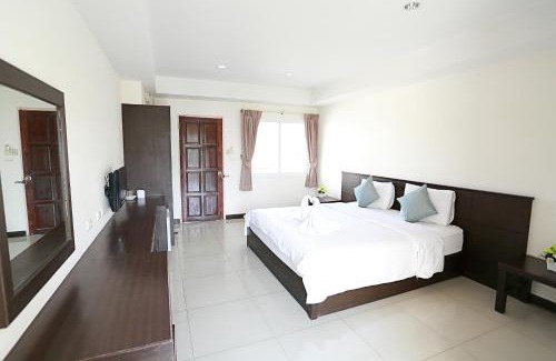 Khon Kaen Hotel | Family-Friendly Stay at Weerawan Place - Rated 7.9/10