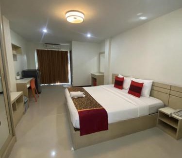 Saen Suk Apartment | Discover สวัสดีแมนชั่น: Ideal for Family Getaways