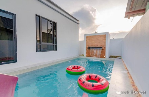 Hin Lek Fai Villa | Discover Slowlife2 Party Hua-Hin Pool Villa: A 4-Star Retreat