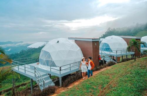 Mae Rim Other | Discover Family-Friendly Relaxation at หลังสวน โฮมสเตย์