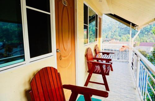 Thong Pha Phum House | Explore Comfort at อีต่องโฮมสเตย์ with Family-Friendly Amenities