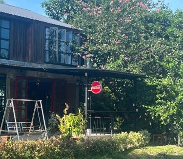 Chumphon Villa | Discover Bao Fu's House: Family and Pet-Friendly Retreat