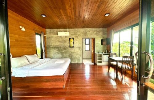 Phetchaburi Hotel | Explore the Serenity of เพชรพิชชารีสอร์ท - 4 Star Retreat
