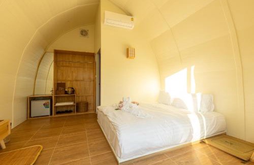 Prasaeng House | Experience Ryokan Park Resort: Family-Friendly Stay Awaits