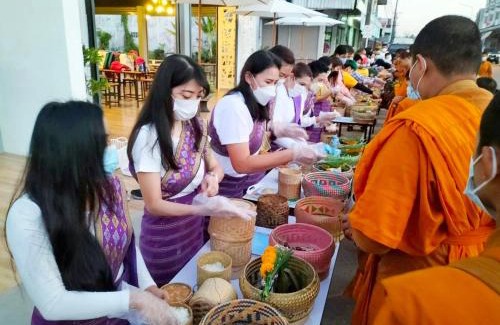 Bung Khong Long Hotel | Inviting Thai Guest House - Family-Friendly Accommodation