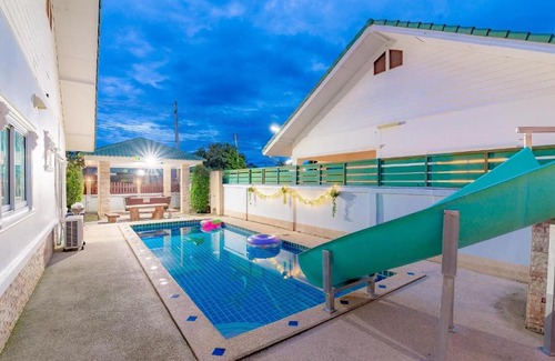 Hua Hin Villa | Discover เวนิซ หัวหิน พลูวิลล่า: Rated 10/10 Stay