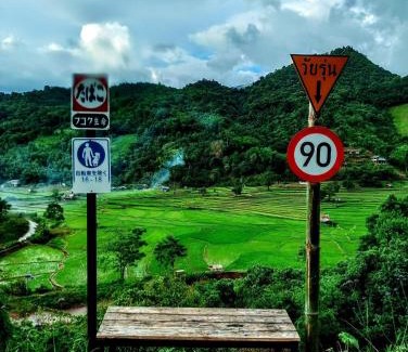 Bo Kluea Other | Pet-Friendly Haven: เวนิสบ้านเวร with a 9.3 Rating