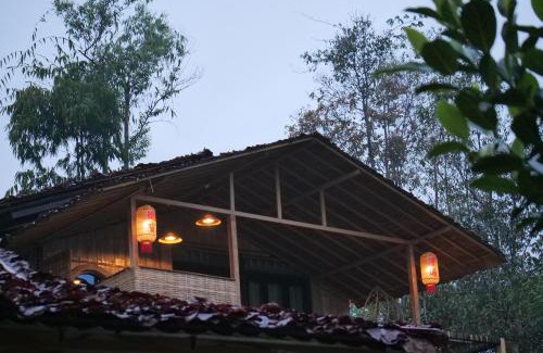 Mok Cham Pae House | Discover Hedreung Banrakthai: Cozy Homestay & Camping