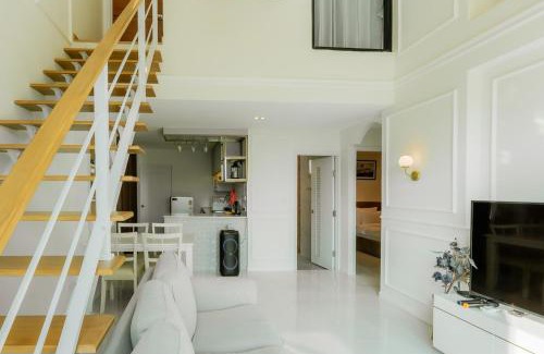 Pong Ta Long House | Experience Andes Pool Villa Khaoyai with Oceanfront Views