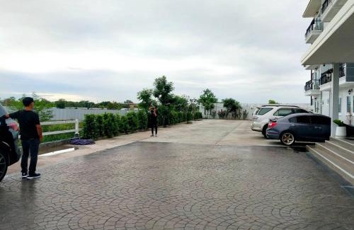 Nakhon Ratchasima Hotel | Experience Comfort at KOCO Hotel with Pool & Dining Options