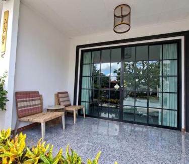 Kaeng Khlo Hotel | Explore Hotel Baan Mali Hill Residence: Rated 8.8 with Breakfast