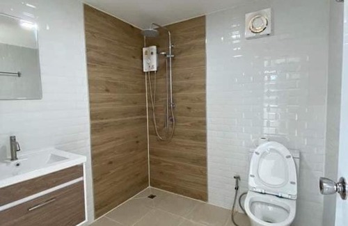 Sila House | Family-Friendly Rachikha Resort with Relaxing Hot Tub