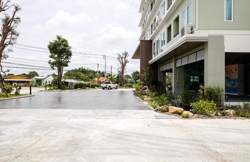 Songkhla Hotel | Experience Comfort at Benjaporn Grand View Hotel Songkhla