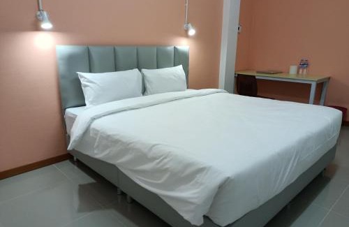 Phetchaburi Hotel | Child-Friendly Bliss at The Peach Hotel – Rated 8.2/10