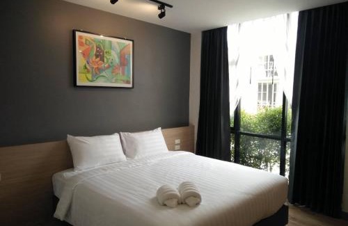 Yasothon Hotel | โรงแรม เดอะโมเดล การ์เด้น