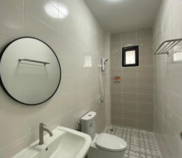 Phrom Buri Apartment | Child-Friendly Retreat at โฮมสเตย์ สุขสำราญ รีสอร์ท