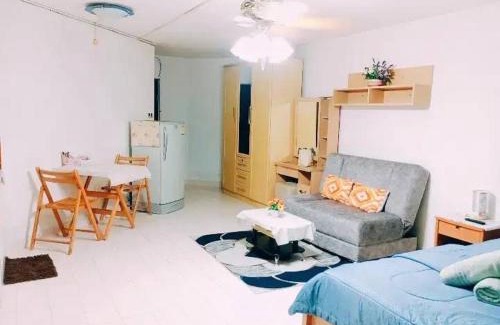 Ban Mai Apartment | Discover Family-Friendly Stay at ไอริน ห้องพักรายวัน