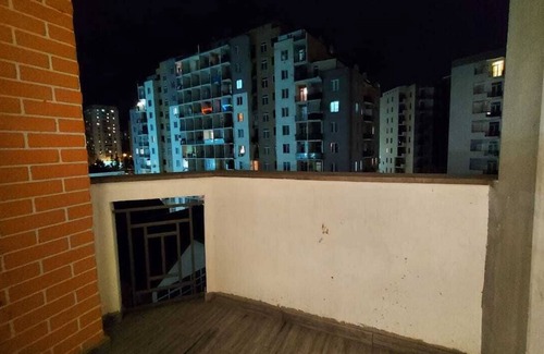 Tbilisi Apartment | Cozy Apartment in T'bilisi with Spa & Family Amenities