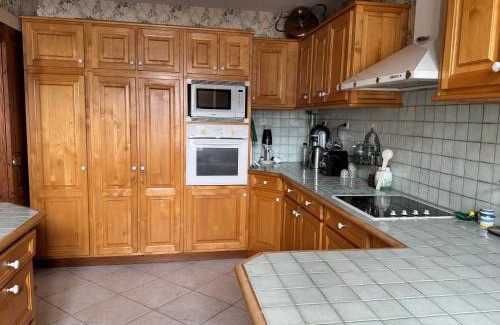 La Couarde-sur-Mer House | ღ Ostaria - Maison Spacieuse, Piscine & Garage