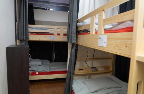 Mito House | Experience Comfort at いちょう坂ゲストハウス