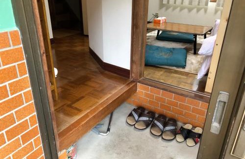 Kushimoto Apartment | Cozy おばあちゃんち: Family-Friendly Escape Awaits You