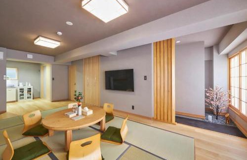 Nagasaki Apartment | Family-Friendly Stay at おやど紀伊国屋銀屋町弐館