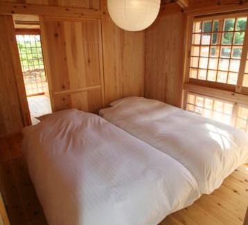 Miyakojima Cabin | Discover かたあきの里: Family-Friendly Stay with Breakfast