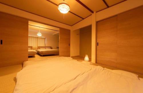 Nakafurano House | Discover かんたろうもねたろうの母家: A Family-Friendly Escape